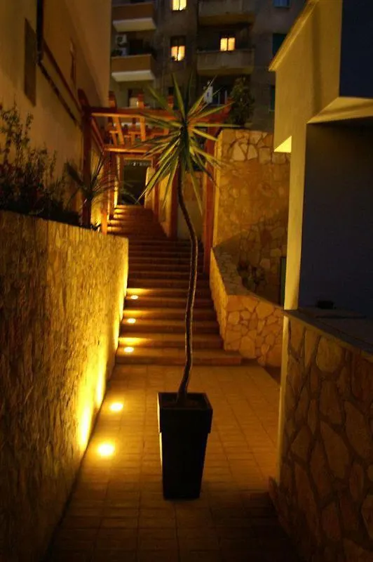 The Strand Hotel Рим Италия