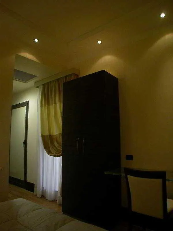 The Strand Hotel Рим Италия