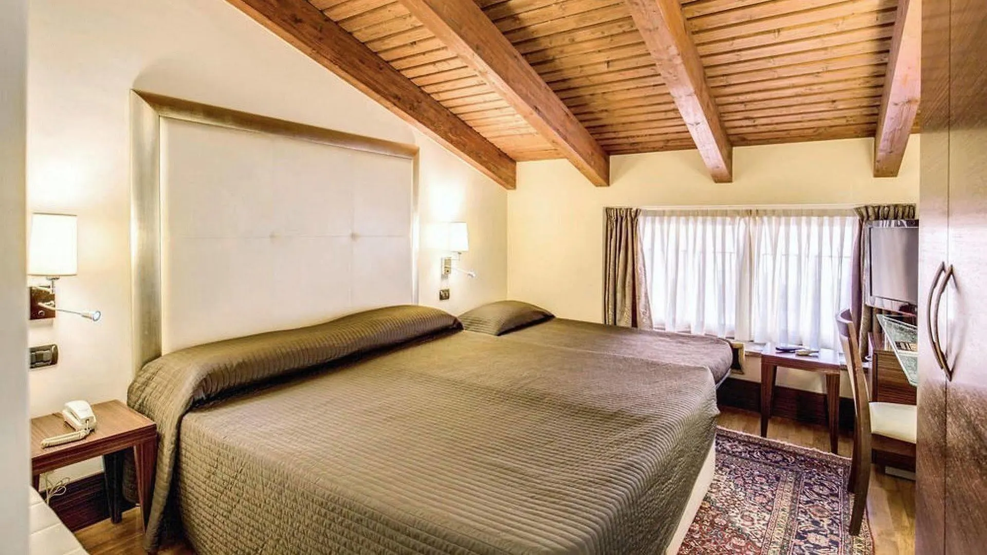 The Strand Hotel Рим Италия