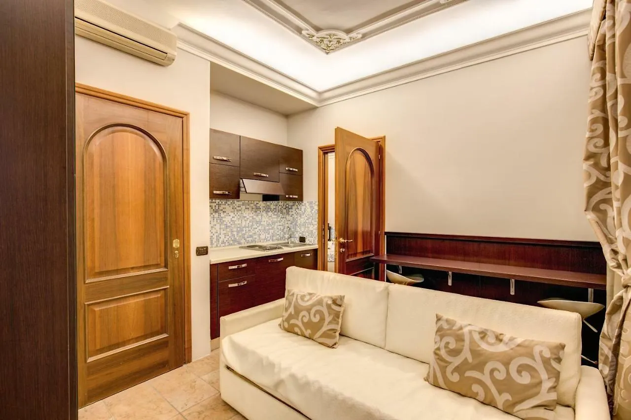 The Strand Hotel Рим